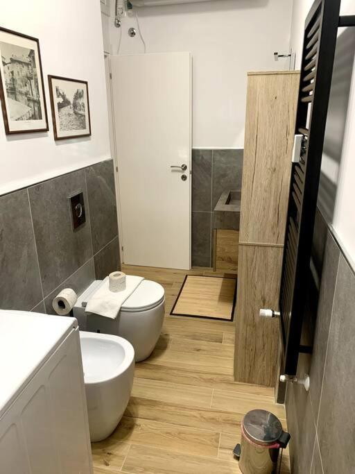 Appartamento Con Terrazzo Sui Tetti Milanesi Kültér fotó