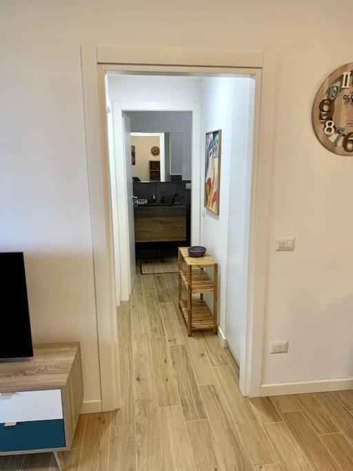 Appartamento Con Terrazzo Sui Tetti Milanesi Kültér fotó