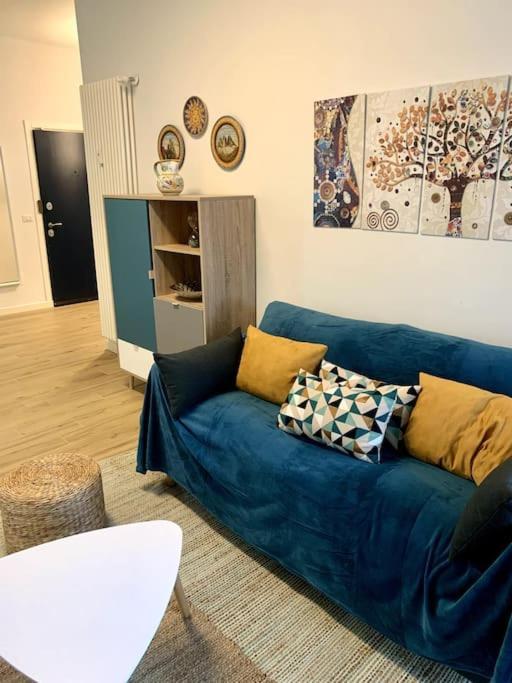 Appartamento Con Terrazzo Sui Tetti Milanesi Kültér fotó